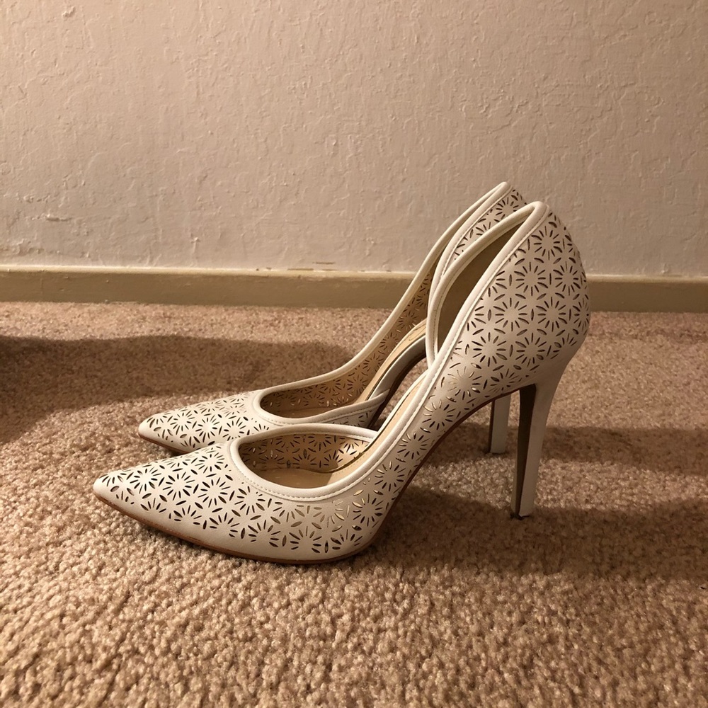 Jessica Simpson heels